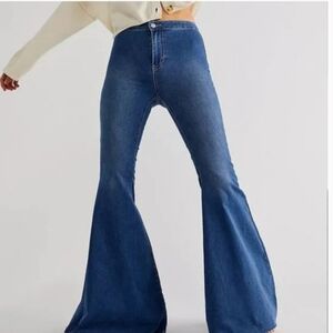 NWT Free People Just Float On Flare Jeans  Jericho Blue 31 High Rise Bell Bottom